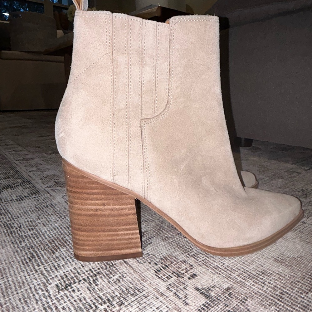 Marc Fisher Ltd Oshay Pointed Toe Bootie In Cloud… - image 6